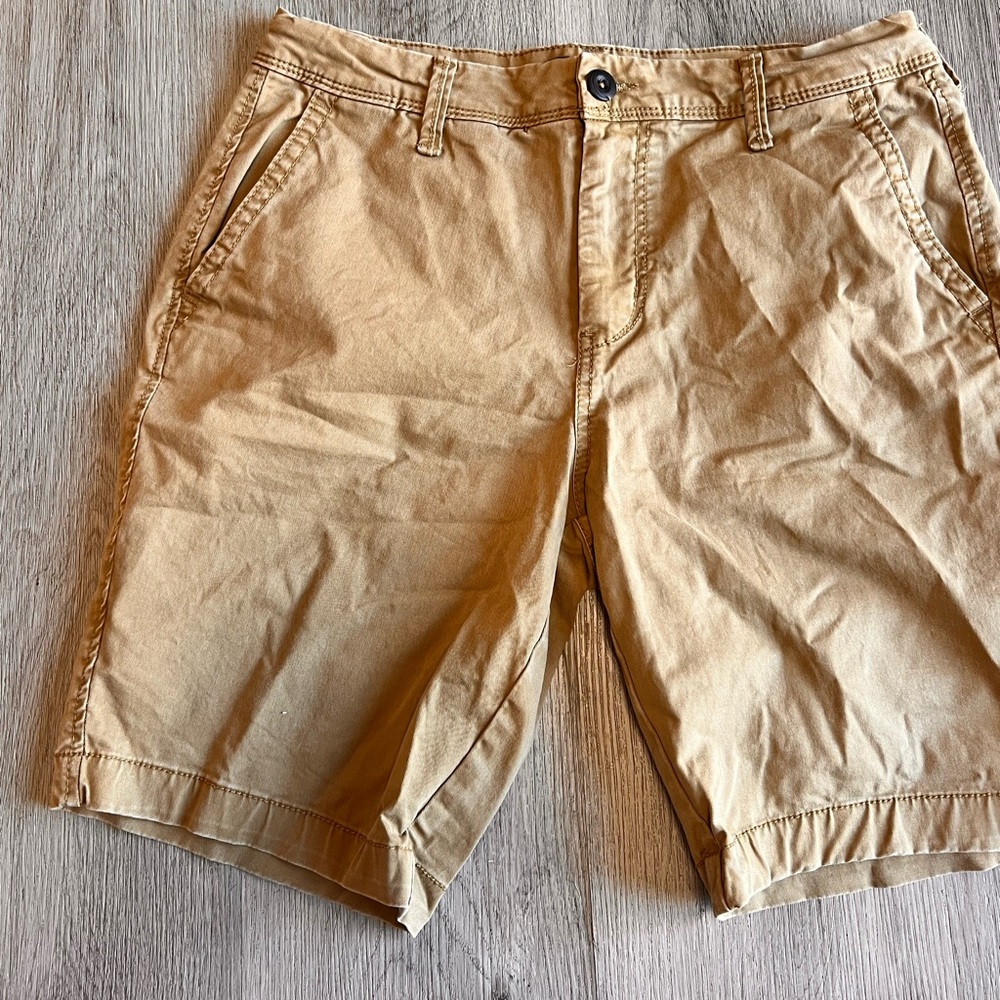 Aeropostale Khaki Shorts